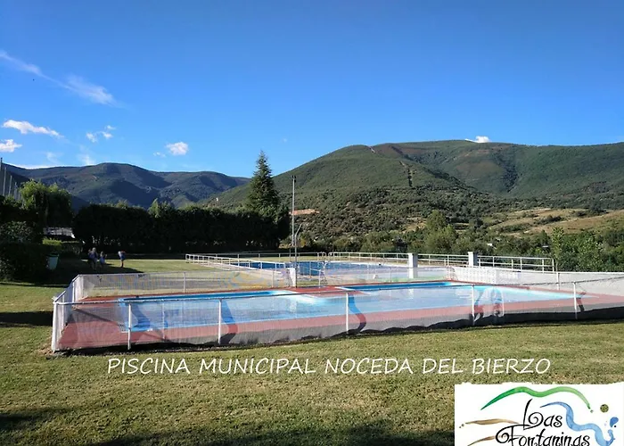 Отель Fontaninas 3*